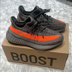 Adidas Yeezy Boost 350 V2 Sneakers